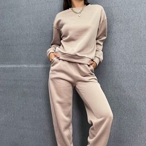 Sweatshirt and Sweatpants Set